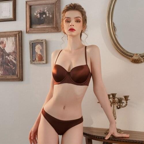 Sexy Seamless Bra and Panties Set Lingerie Solid Push Up Underwear Women Underwired