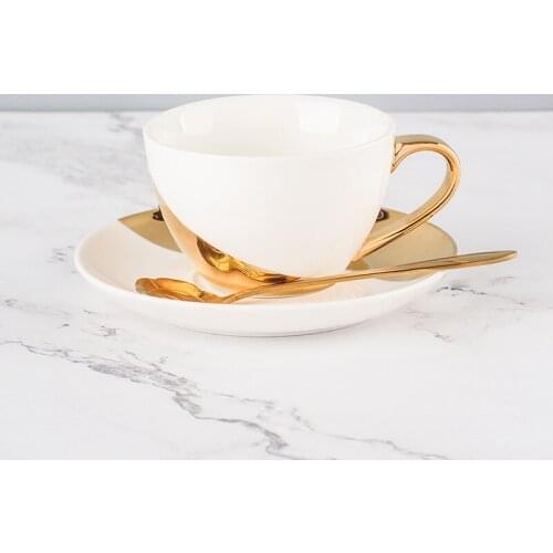 China Bone Coffee Cup Ceramic White Porcelain Royal Classic Royal Gold Saucer Set Luxury British Handmade Tasse High Tea EE50BD