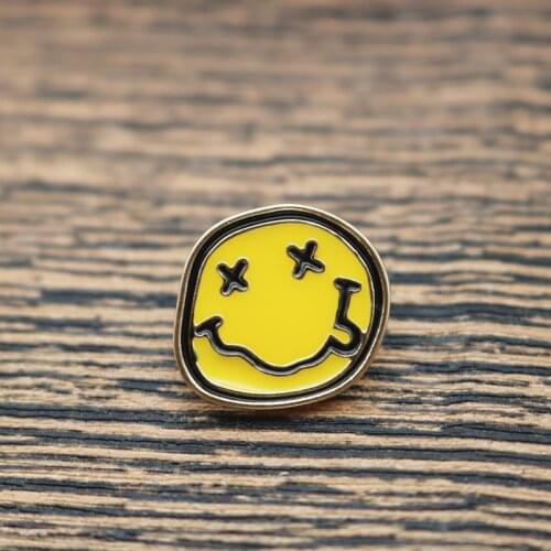 10pcs/ lot fashion jewelry accessories enamel metal smiley face brooch pin