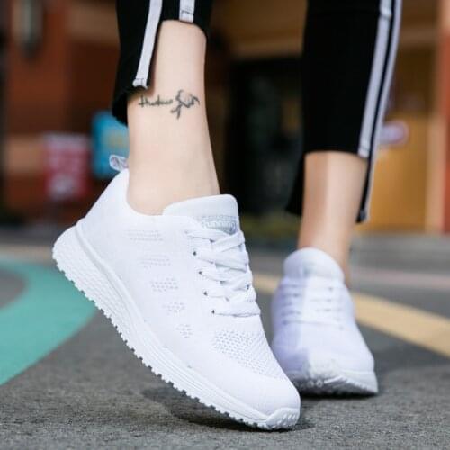 Lightweight Shoes Sport Women Sneakers Womens Running Shoes Women Summer Sports Shoes White Basket Femme 2021 Tennis Walk A-534