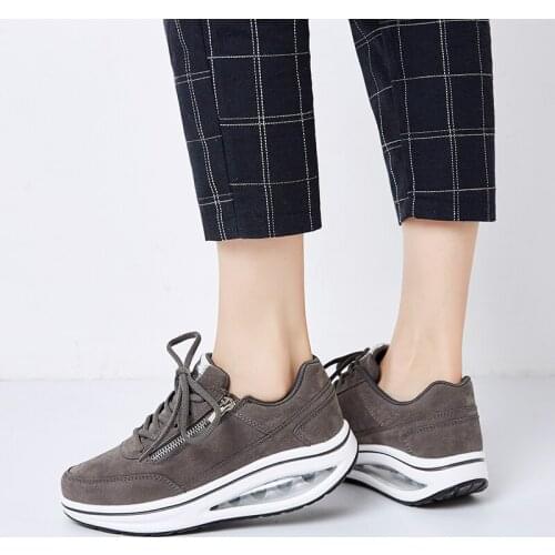 New Winter Women Outdoor Fitness Shoes Lace Up Wedge Sneakers Body Shaping Sport Slimming Shoes Ladies Toning Shoes Walking