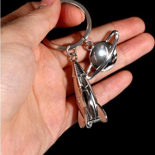 New Metal Rocket Keychain Men Dream Planet Spaceship Key Chain Space Travelling Car Keyring Best Gift Jewelry