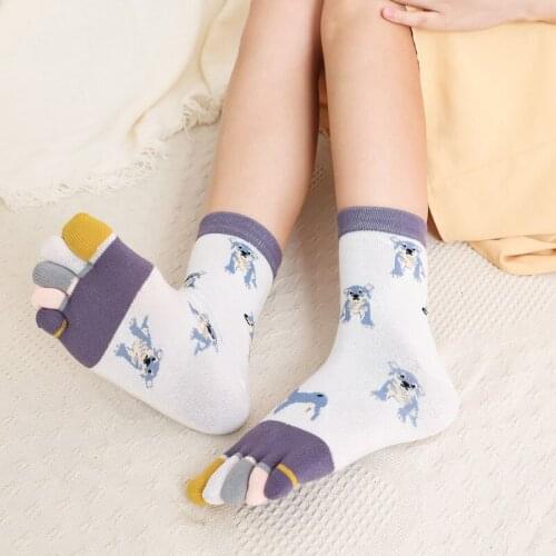 Women Cartoon Dog Socks Female 100 Cotton Five Finger Socks Mid tube Fashion Five Toe Socks Separate Toes Colorful Sox Girl Soks