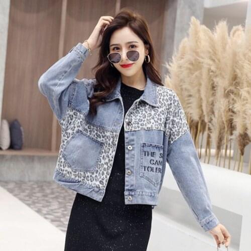 Popular fashion denim jacket Western style loose Hong Kong style jacket temperament feminine stitching leopard print jacket tide
