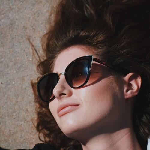 HKNA Oversized Cat Eye Sunglasses Women 2021 Retro Gradient Mirror Sunglasses Women Big Frame Vintage Oculos De Sol Feminino