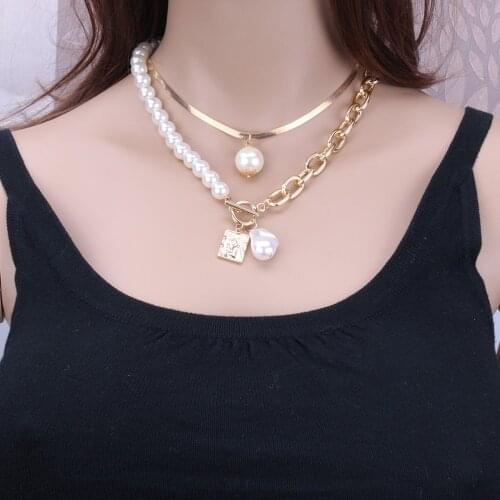 Women Retro Multilayer Pearl Geometric Pendant Necklace Ladies Metal Portrait Snake Chain Necklace New Design Jewelry Gift