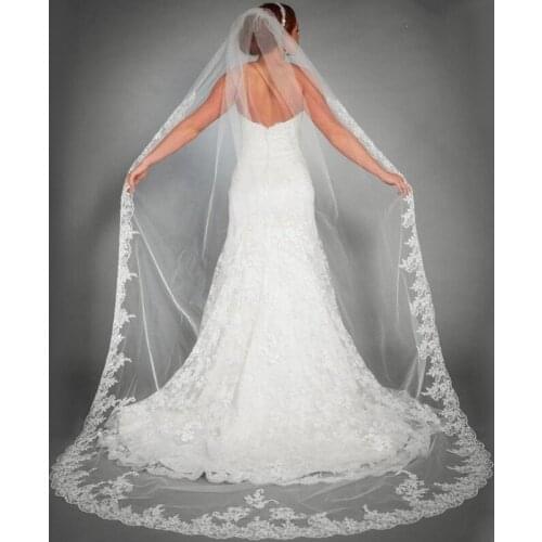 Elegant 3 Meters Long Cathedral Wedding Veils Lace Edge 1 Layer Bridal Veils Wedding Accessories Appliques Tulle