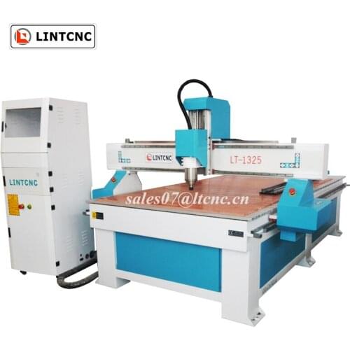 Economical 1300*2500*200mm 1325 Wood CNC Router 4x8 Feet 3KW Spindle Milling Machine