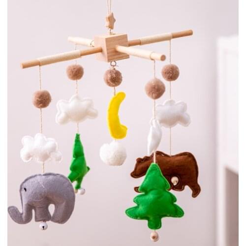 Baby Rattle Crib Mobiles Toy Bed Bell With Box Cartoon Animal Rattle Music Educational Toy Hanging Baby Crib Spiral Stroller Toy
