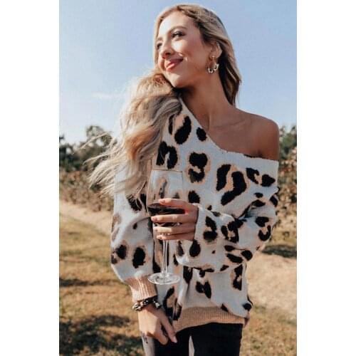 White V-neck Leopard Print Puff Sleeve Sweater Knitted Sweater Women Autumn New Loose Leopard Pattern Casual Female Clothing Top