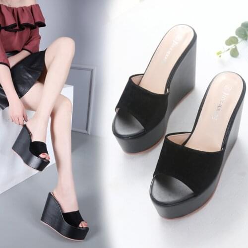 2019 new suede shallow mouth fashion wedge sandals fashion 14CM waterproof platform wearing Shu womens slippers