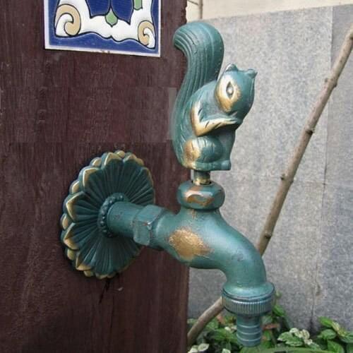 Vidric outdoor garden faucet animal shape Bibcock antique brass squirrel tap for washing mop/Garden watering Animal faucet