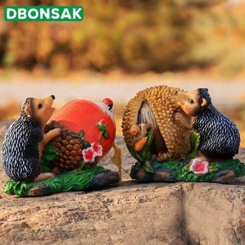 Home Garden Animal Ornament Hedgehog Resin Decor Outdoor Garden Animal Sculpture Art Resin Figurine House Garden Decoration