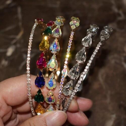 New Design Shiny Rhinestone Hoop Earrings for Women Fashion Jewelry Geogous Holiday Party Statement Earrings Accessories