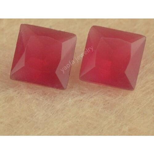 Sale 3x3~12x12mm Rose Red Color Frosted Bottom Glass Stone Square Cut Princess Shape Loose Matte Back Synthetic Gems Glass Beads