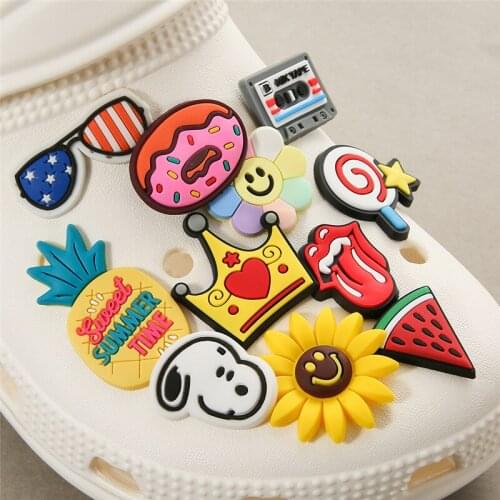 20PCS/PACK Shoe Charms Silicone Multi-style Flower Shoe Decoration Shoe Accessories Cute Shoe Buckle For Kids Girls Gift