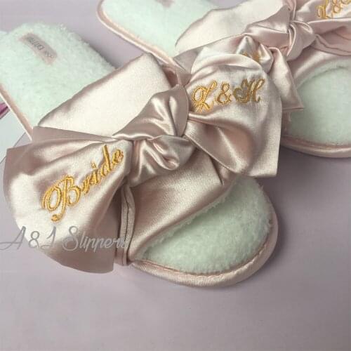 4pairs lot Embroidery logo Bridal hen bachelorette party gifts Bowknot Wedding Bride Satin Slippers personalized bridesmaid gift