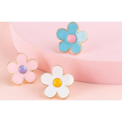 TirNaNog Flower Brooches For Clothes
