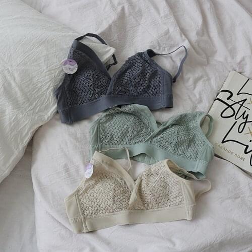 Ultra-thin non-bump lace bra plus size without steel ring light and comfortable and seamless underwear three-breasted lingerie