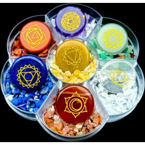 7 Chakra Stone Reiki Balancing Tumble Chip Crystal Healing Reiki Wicca Stones Kit Polished Engraved Palm Pocket Stones