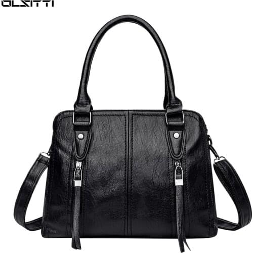 Designer Retro Leather False Hand Shoulder Bags for Women 2021 New Soft Luxury Womens Handbags Large Capacity Crossbody Bag