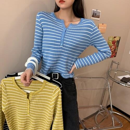 2021 Autumn Winter Long Sleeve White Striped Pullover Women Knitted Sweaters V-Neck Tops Korean Pull Femme Short Jumper Female