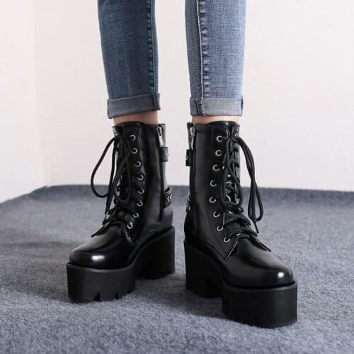 2021 Spring Fashion Motorcycle Boots Women Patent Leather Platform Heels Casual Shoes Lacing Round Toe Shoes Ladies Autumn Boots