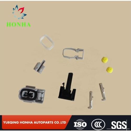 Free shipping 2 way black fuel Injector automotive Connector 90980-11246 7283-8226-30