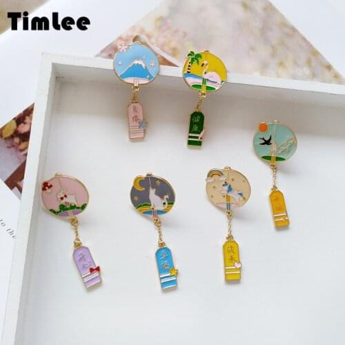 Timlee X008 Cartoon Cute Swallow Flamingo Rabbit Snow Mountain Wind Chime Illustrations Alloy Brooch Fashion Jewelry Wholesale