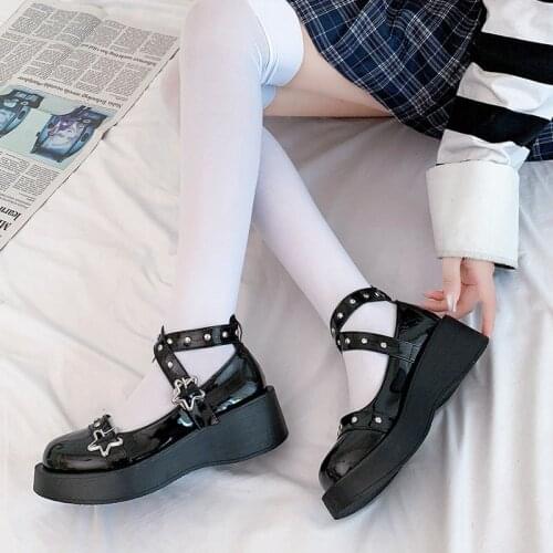 Lolita Shoes Star Buckle Mary Janes Women Cross-tied Platform Patent Leather Girls Rivet Casual Platform Small Leather Shoe 2021