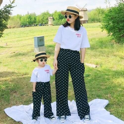 Parent-child outfit T-shirt wide-leg pants suit girl summer 20 new foreign Korean polka dot pants children two-piece suit