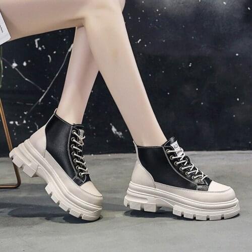 2021 new inner heightening board shoes new net red shoes breathable good street shooting spring autumn sports leisure board