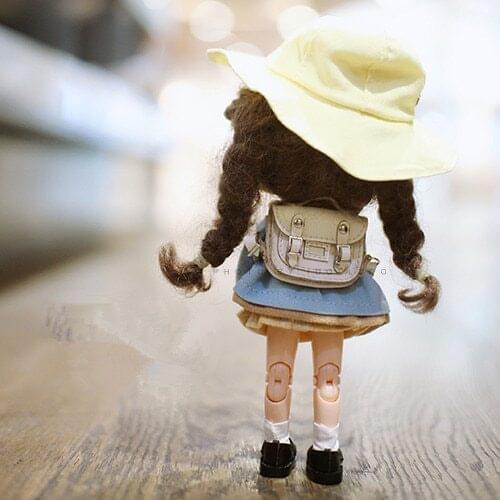 OB11 1/8 size doll bag retro British style diagonal cross backpack Cambridge England bag doll accessories