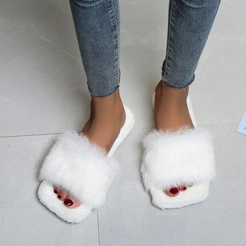 Women Winter Shoes Slippers Warm Fur Flurry Slippers Women Outdoor Woman Shoes Square Toe Flat Slides Femmes Slippers Plus Size