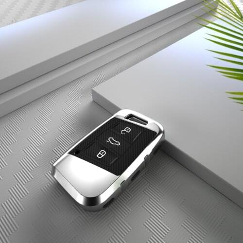 Carbon fiber TPU key Cover key shell For Volkswagen VW MAGOTAN Tiguan MK2 2017 2018 2016 Passat B7 B8 CC For Skoda Superb A7