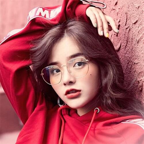 Vintage Black Square Glasses Women Fashion Brand Designer Polygon Eyewear Metal Frame Transparent Clear Lens Trendy Spectacle