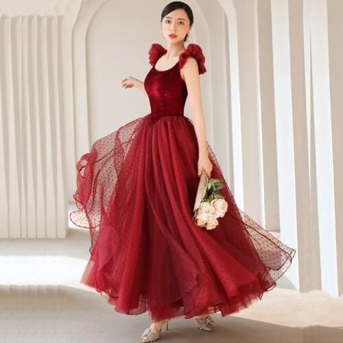 2021 Red Polka Dots Tulle A Line Evening Dress Spaghetti Straps Tied Bow Shoulder Tea Length Party Graduation Prom Dress