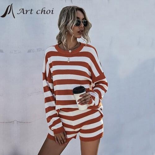 Art choi Women's Travel Shorts