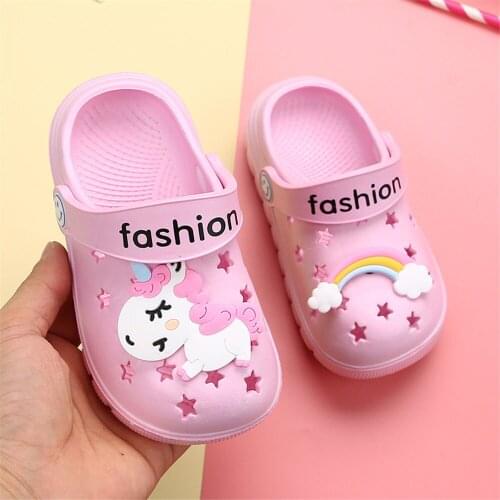 Slippers for Boy Girl Rainbow Shoes 2019 Summer Toddler Animal Kids Outdoor Baby Slippers PVC Cartoon Kids Slippers