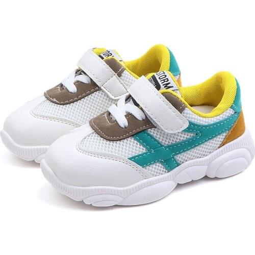 Childrens Sports Shoes 2020 New Spring and Autumn Girls Shoes Shock Absorption Breathable Running Shoes Fashion Net Red Shoes