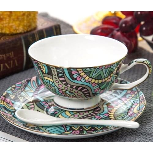 Top Grade Bone China Coffee Cup Creative European Tea Cup Set And Saucer Home Party Afternoon Tea Teacup Porcelain Nice Gift