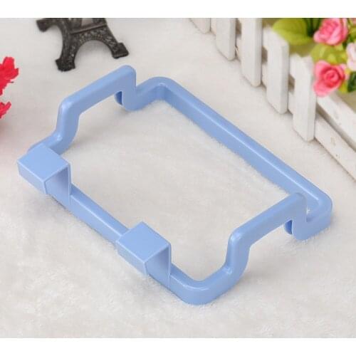 1 PC Plastic Portable Kitchen Trash Bag Holder Incognito Cabinets Cloth Rack Towel Rack Hanging Rubbish Bag#W