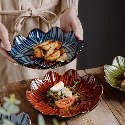 Underglaze colored kiln becomes ceramic serving plate, special-shaped bowl, household bowl, restaurant personality bowl, fruit p