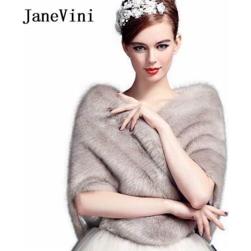 JaneVini 2018 Elegant Faux Fur Capes for Women Winter Warm Gray Wedding Cape Jacket Wraps Bridal Fur Stoles Boleros De Novia