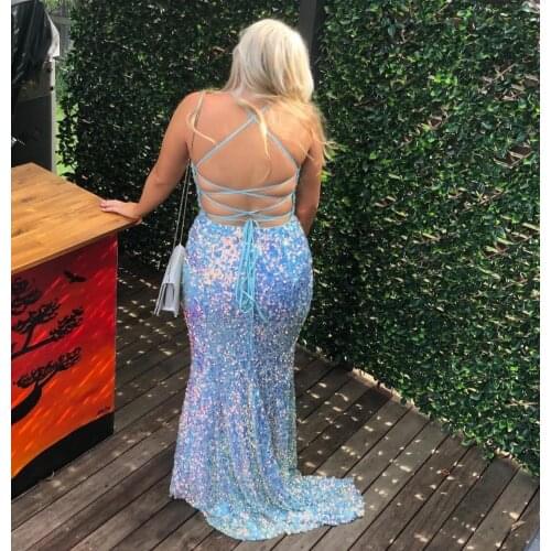 Sexy Long Halter Sequined V-Neck Prom Dresses Mermaid Spaghetti Criss Cross Back Blue Abendkleider Robes de Soirée for Women