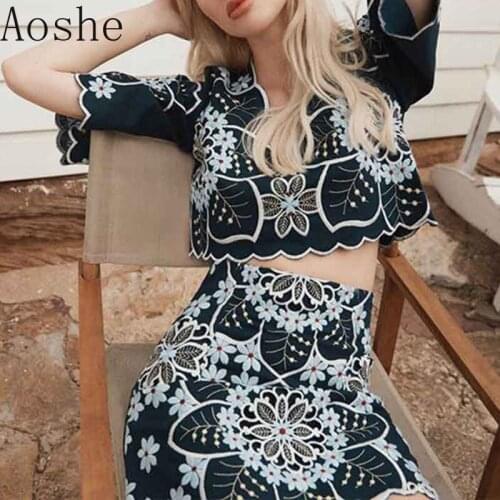2020 Summer New Heavy Industry Thorn Retro Printed Wave Top High Waist Skirt Set