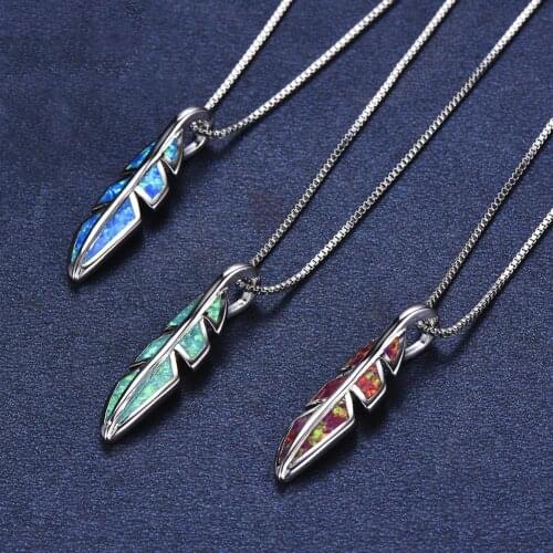 Boho Female Leaf Pendant Necklace Fashion Silver Color Choker Chain Necklace Green Blue Fire Opal Necklace For Women