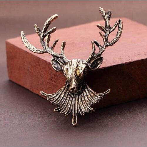 TODOX Women Brooches lovely elk pins Crystal Simple and refined high grade pins Rhinestone moose button man coat ornament gifts