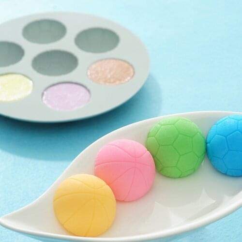 3D Football Silicone Mold Balls Fondant Mold Cake Decorations Tools Cookies Chocolate Mould Confectionery Pastry Fondant Tools