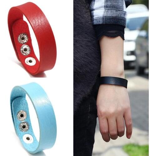 Fashion Casual Women Simple Leather Cuff Bracelet Classic Charm Chain Wrap Bangle Unisex Black Buckle Wristband Men Jewelry Gift